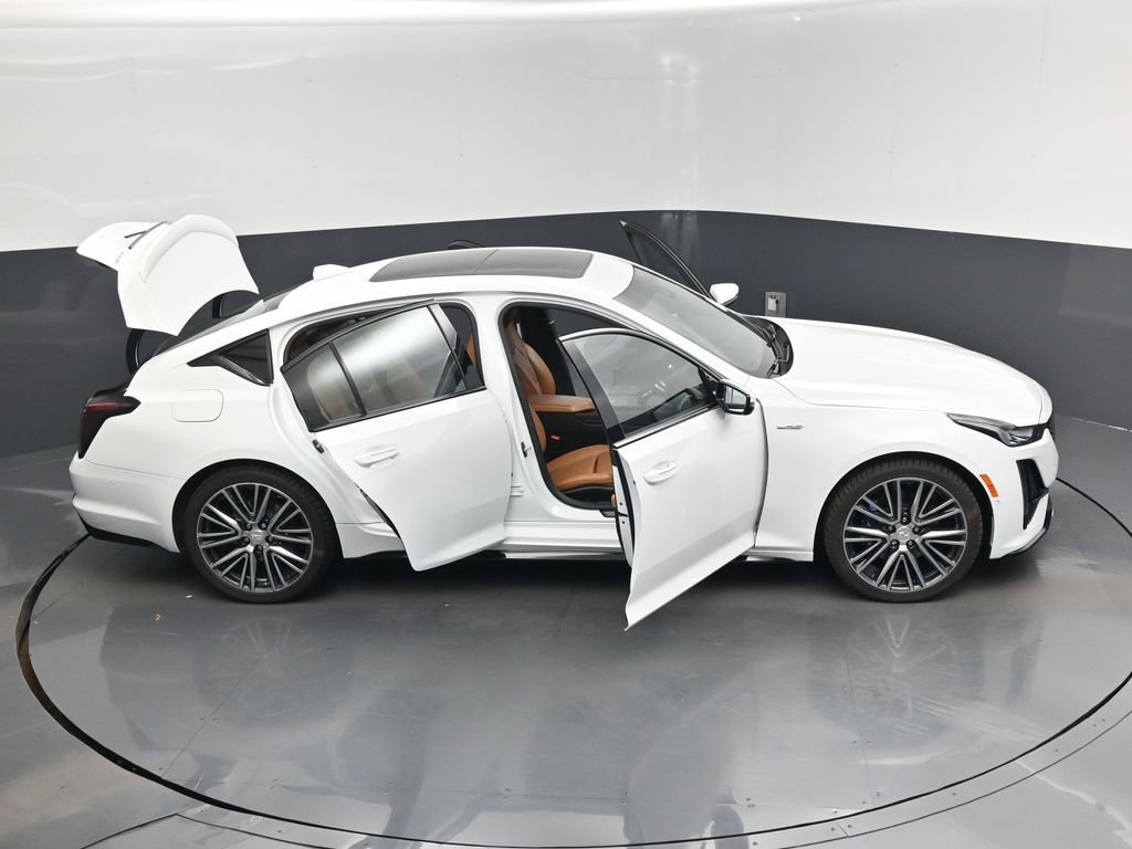 Used 2020 Cadillac CT5 V w/ Platinum Package AWD/4WD image 18
