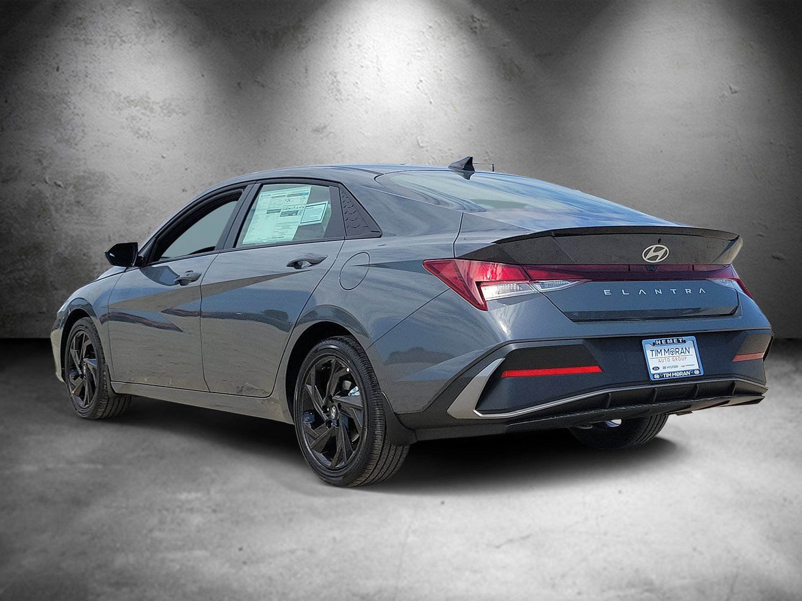 New 2026 Hyundai Elantra SEL Sport FWD image 4