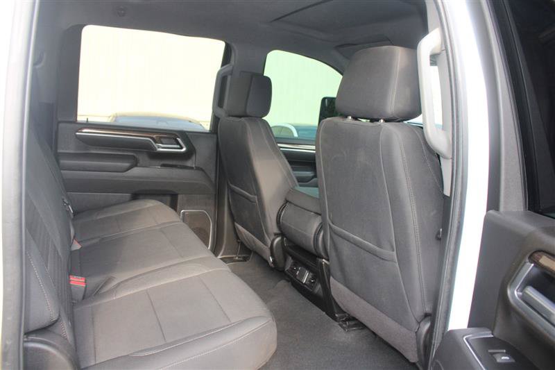 Used 2025 Chevrolet Silverado 2500 LT w/ Convenience Package AWD/4WD image 11