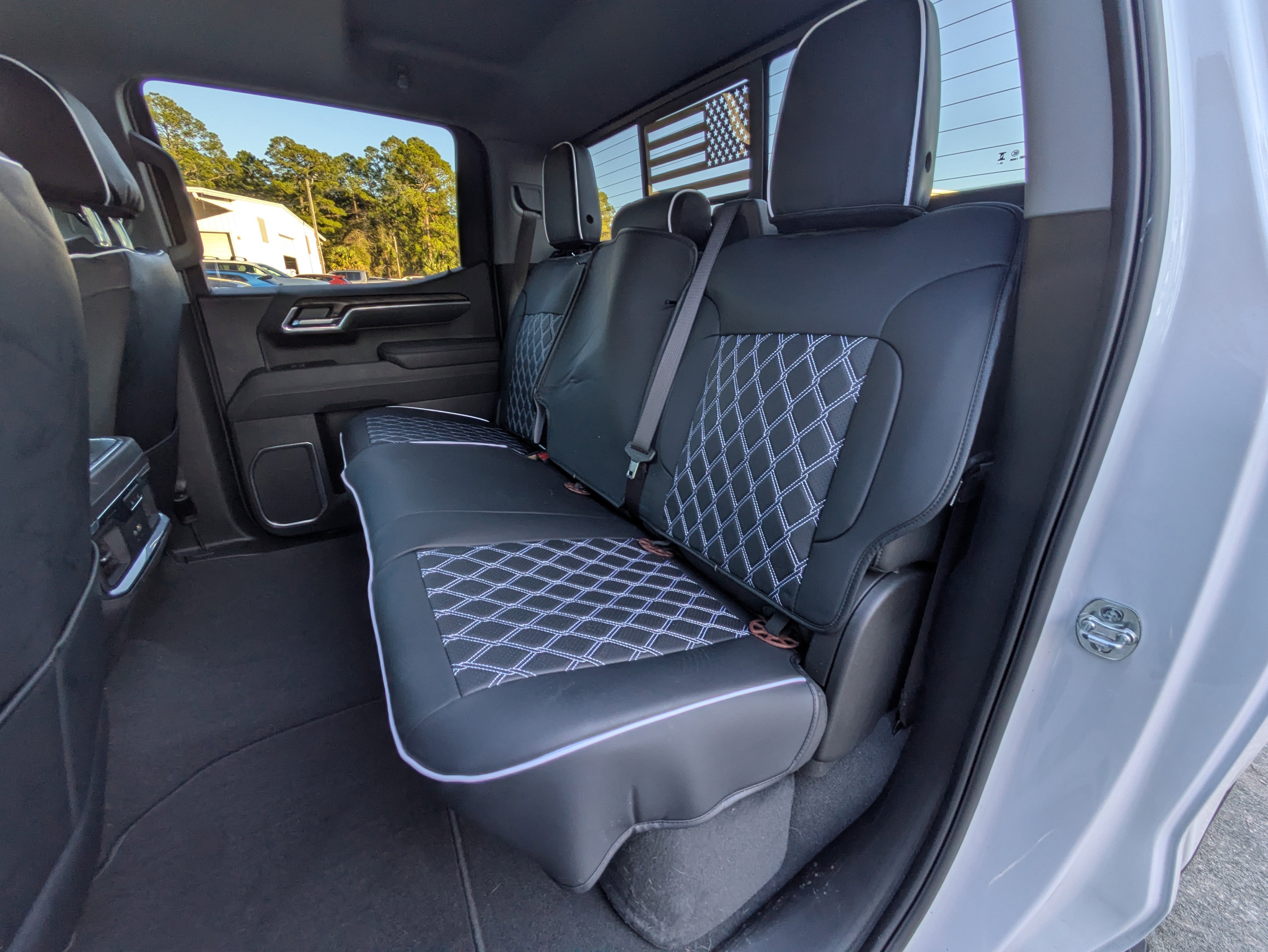 Used 2025 GMC Sierra 1500 SLT w/ SLT Premium Plus Package image 7