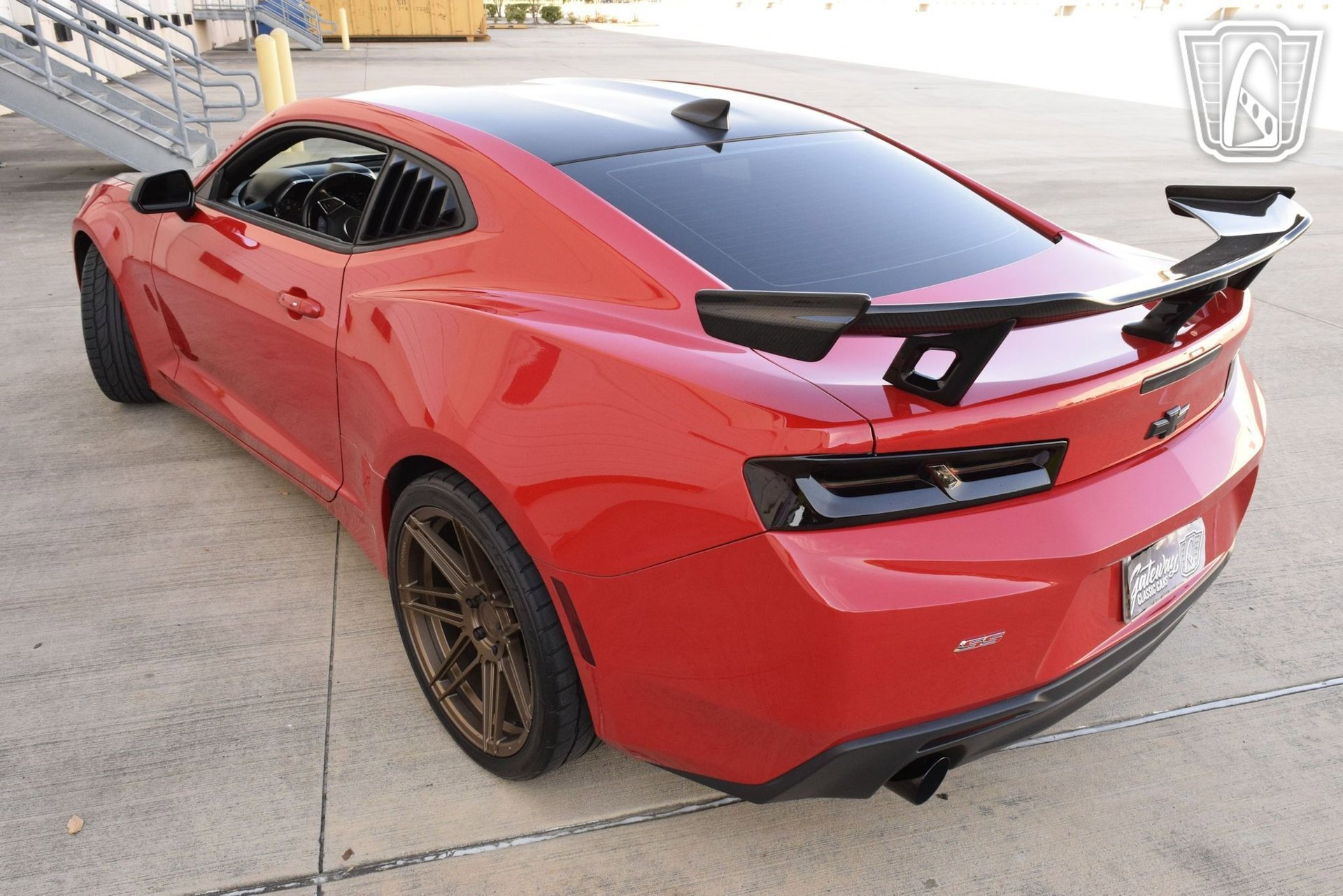 Used 2016 Chevrolet Camaro SS RWD image 36