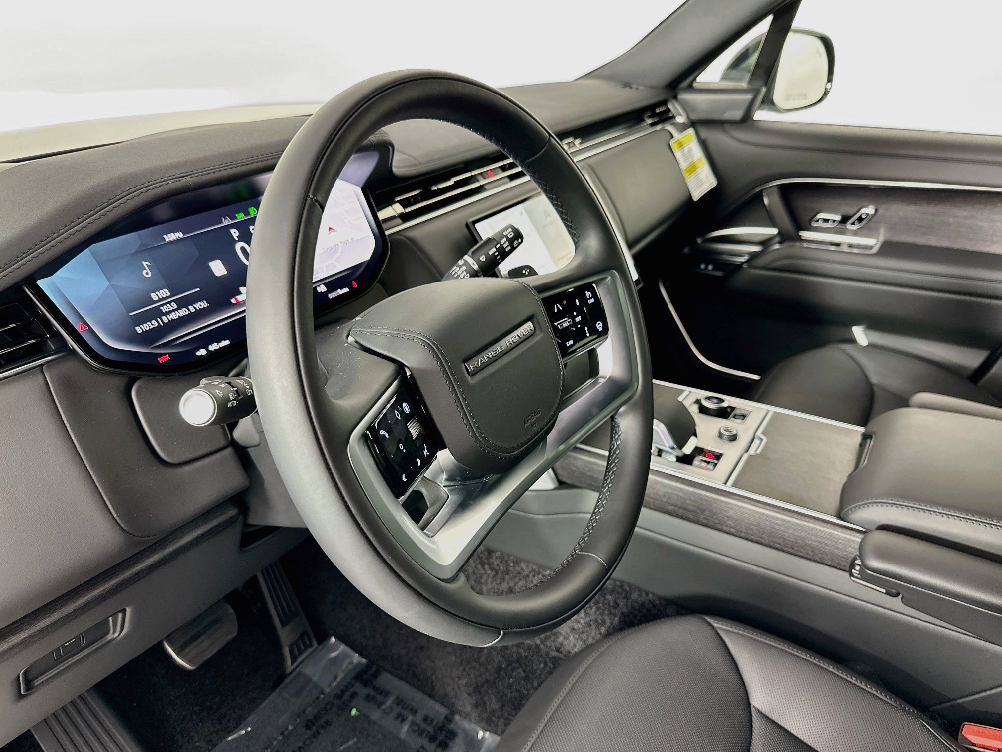 New 2027 Land Rover Range Rover SE AWD/4WD image 10