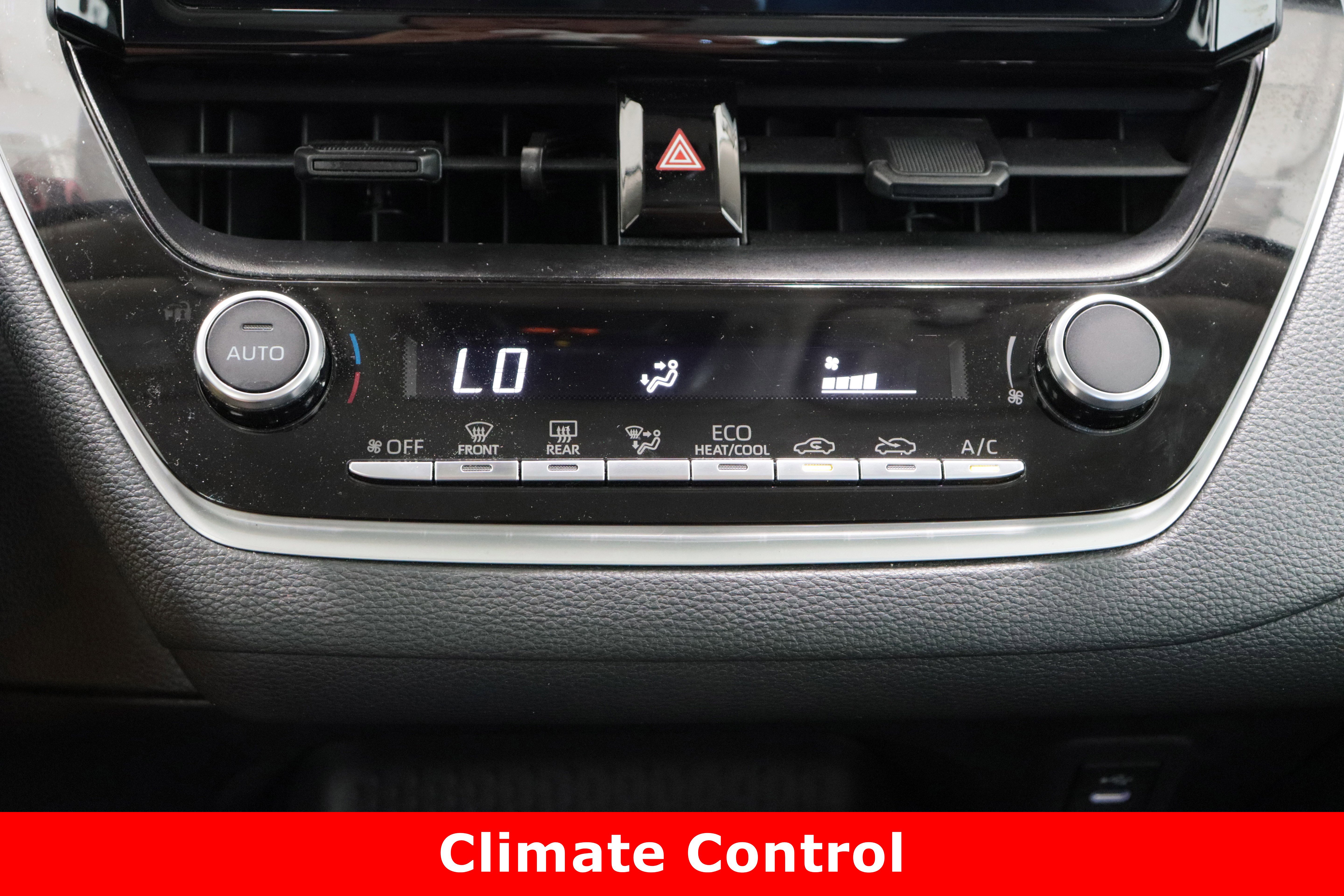 Used 2025 Toyota Corolla LE image 18