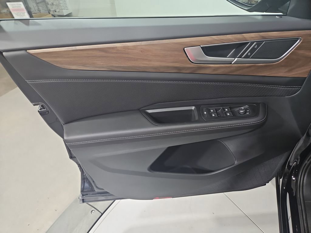 New 2026 Volkswagen Atlas SE image 10