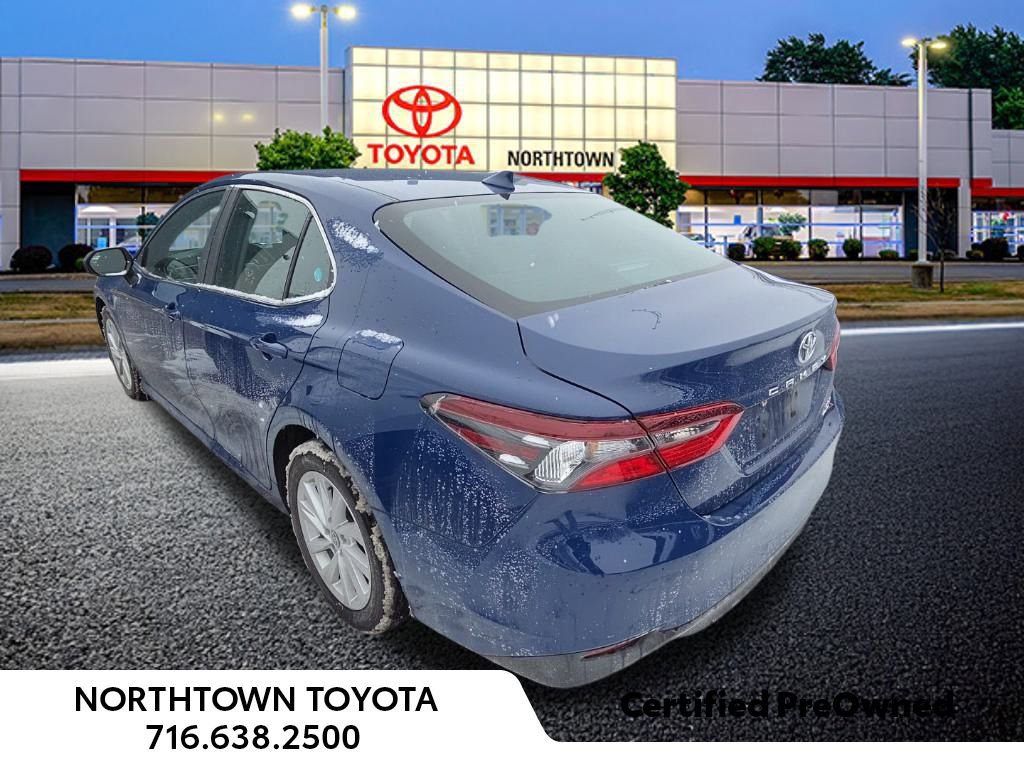 Used 2023 Toyota Camry LE image 9