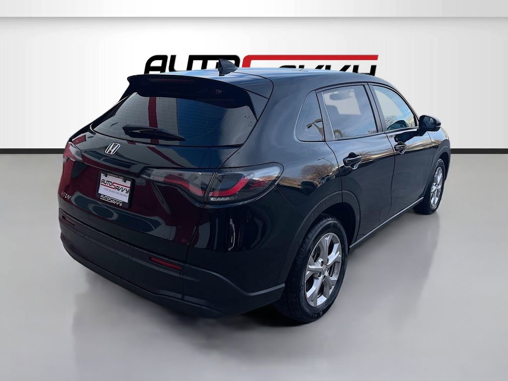 Used 2023 Honda HR-V LX image 7