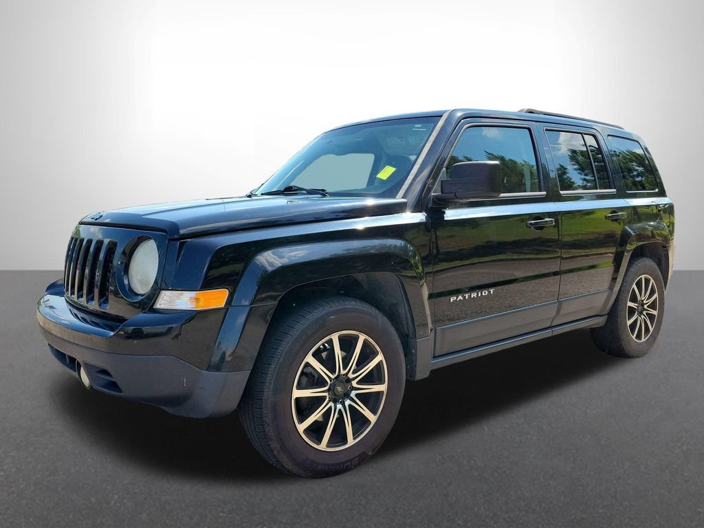 Used 2015 Jeep Patriot Sport w/ Power Value Group FWD 360° Tour