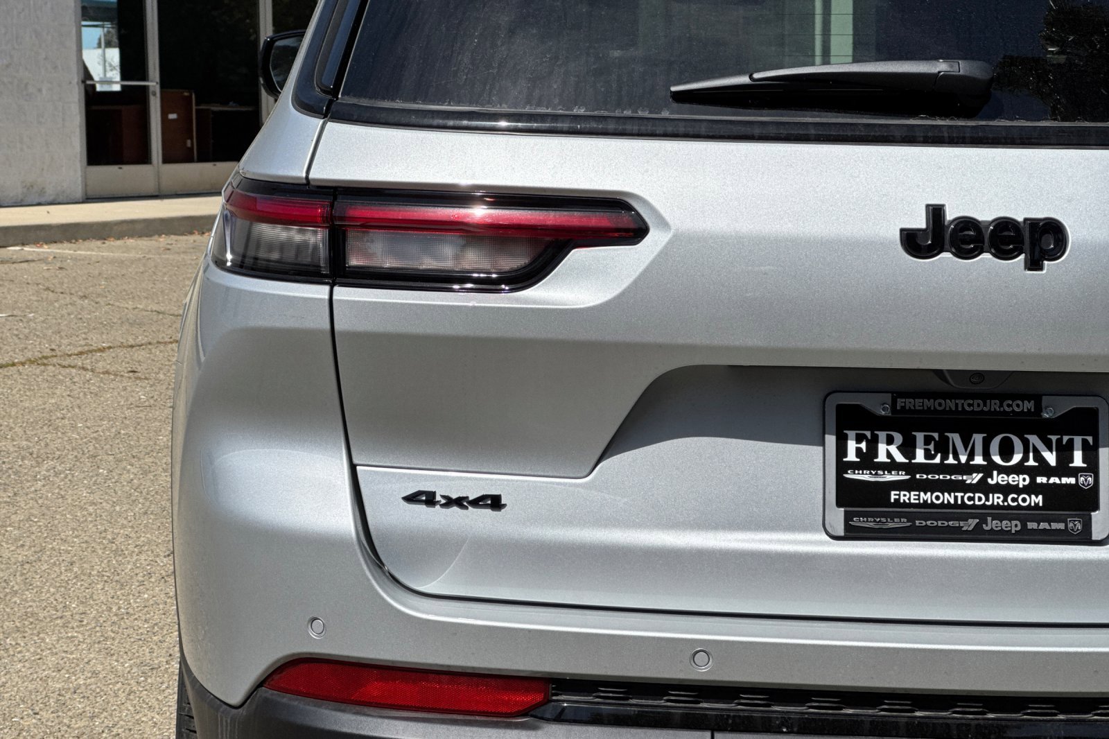 Certified 2025 Jeep Grand Cherokee L Altitude image 26