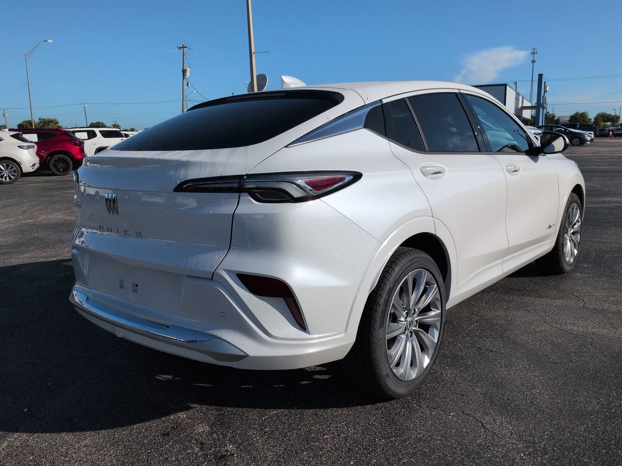 New 2026 Buick Envista Avenir FWD image 4