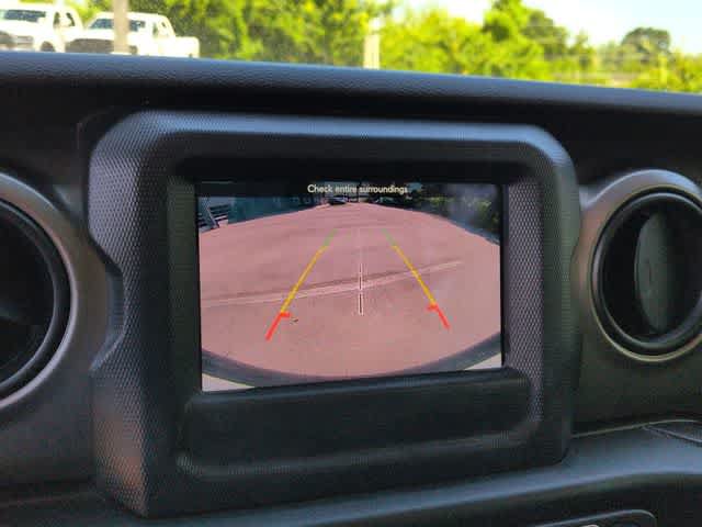 Certified 2018 Jeep Wrangler Unlimited Sport S AWD/4WD image 25