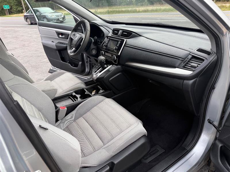 Used 2017 Honda CR-V LX image 19
