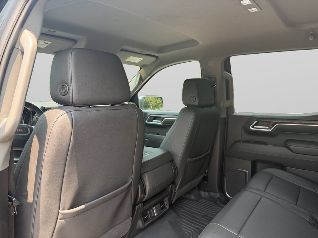 Used 2024 GMC Sierra 1500 SLT AWD/4WD image 14