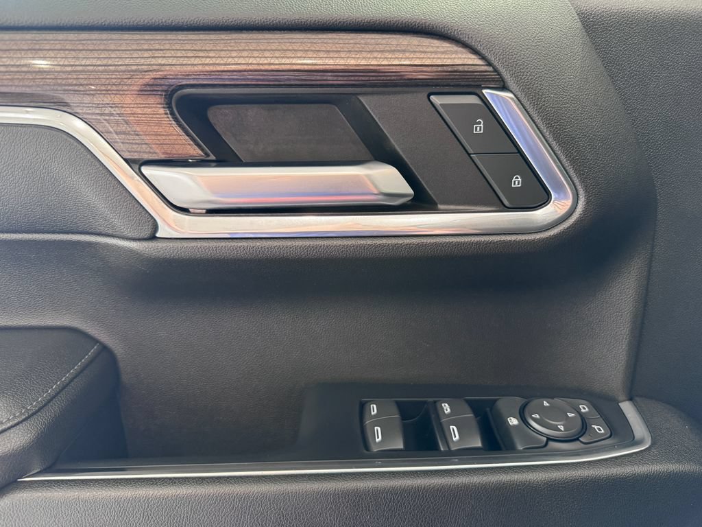 Certified 2023 Chevrolet Silverado 1500 LT AWD/4WD image 25