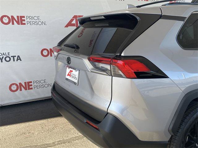 Certified 2021 Toyota RAV4 XLE w/ Convenience Package FWD image 8