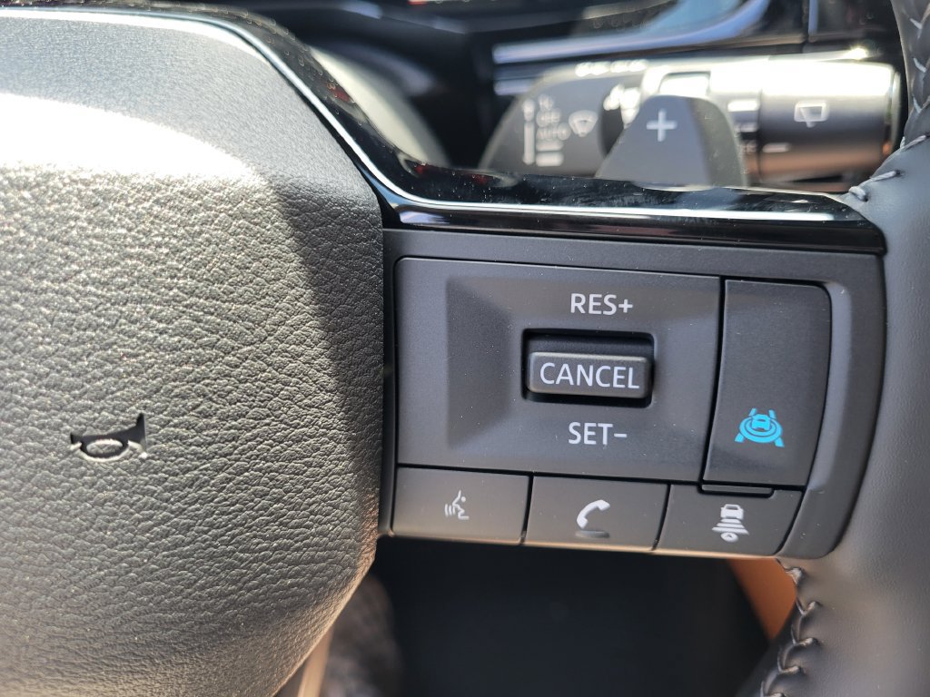 New 2026 Nissan Pathfinder Platinum AWD/4WD image 21