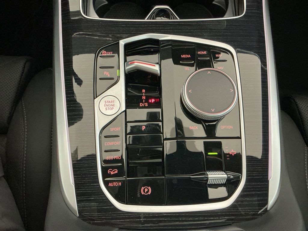 New 2026 BMW X7 xDrive40i AWD/4WD image 18