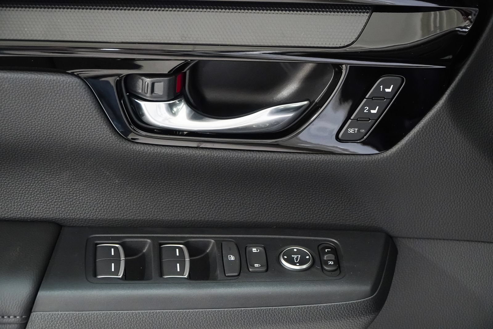 New 2026 Honda CR-V EX-L image 18