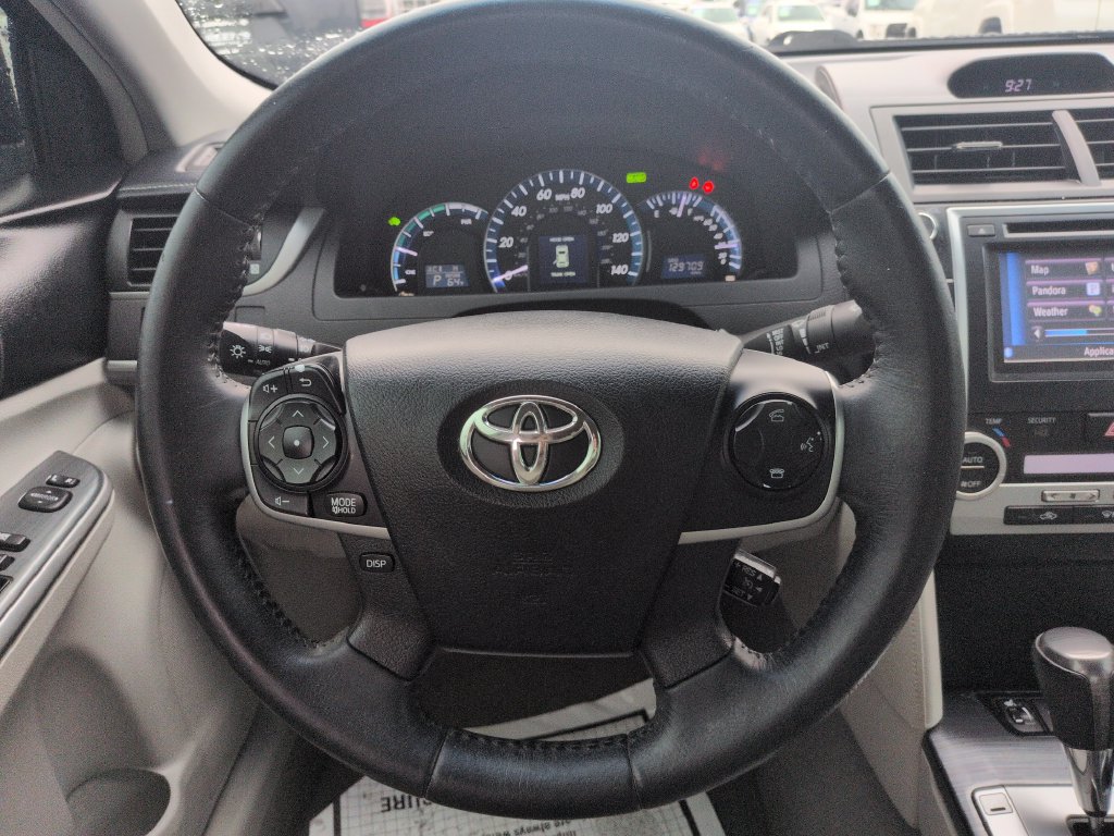 Used 2014 Toyota Camry XLE w/ Leather Package FWD image 15