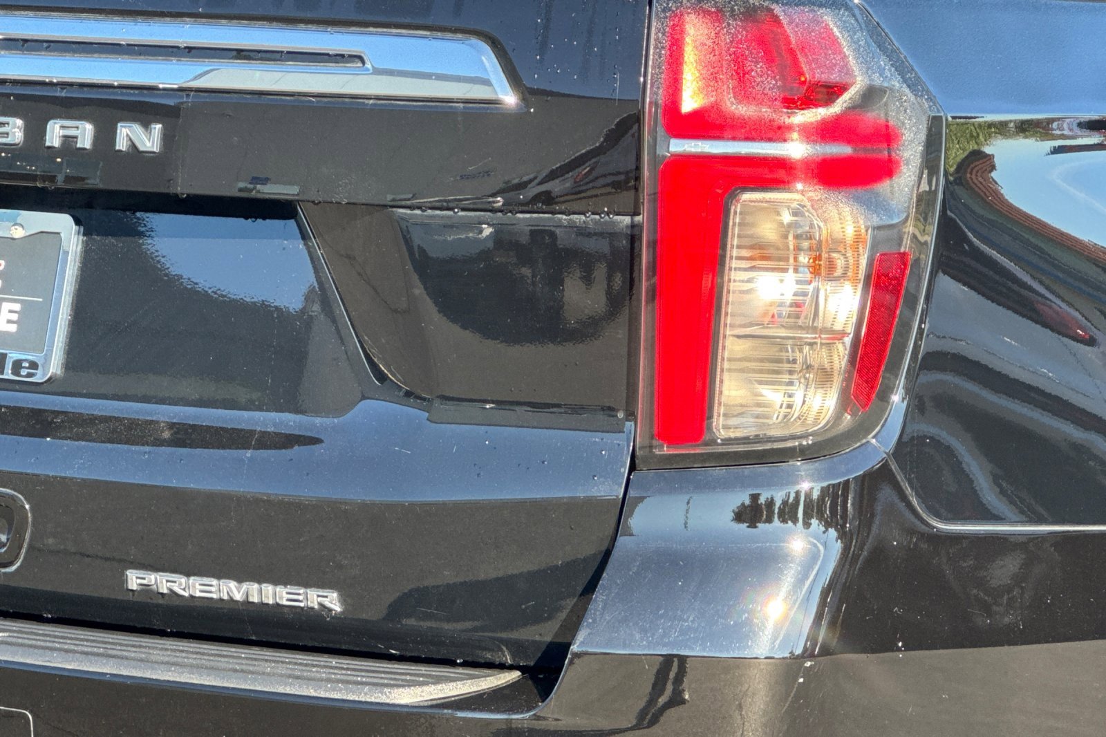 Used 2024 Chevrolet Suburban Premier w/ Texas Edition image 39