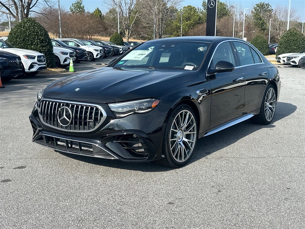 New 2026 Mercedes-Benz E 53 AMG e 4MATIC Sedan image 3