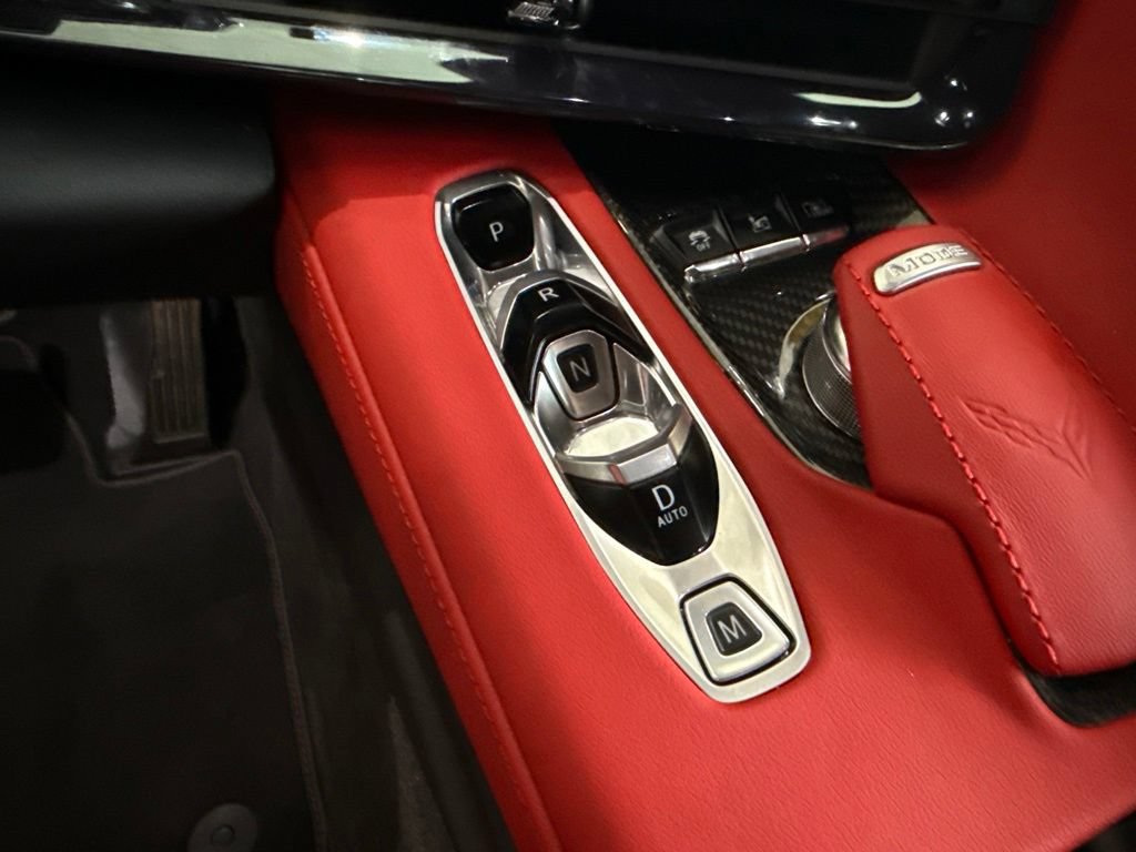 Used 2025 Chevrolet Corvette Stingray Preferred Cpe w/ Z51 Performance Package RWD image 22