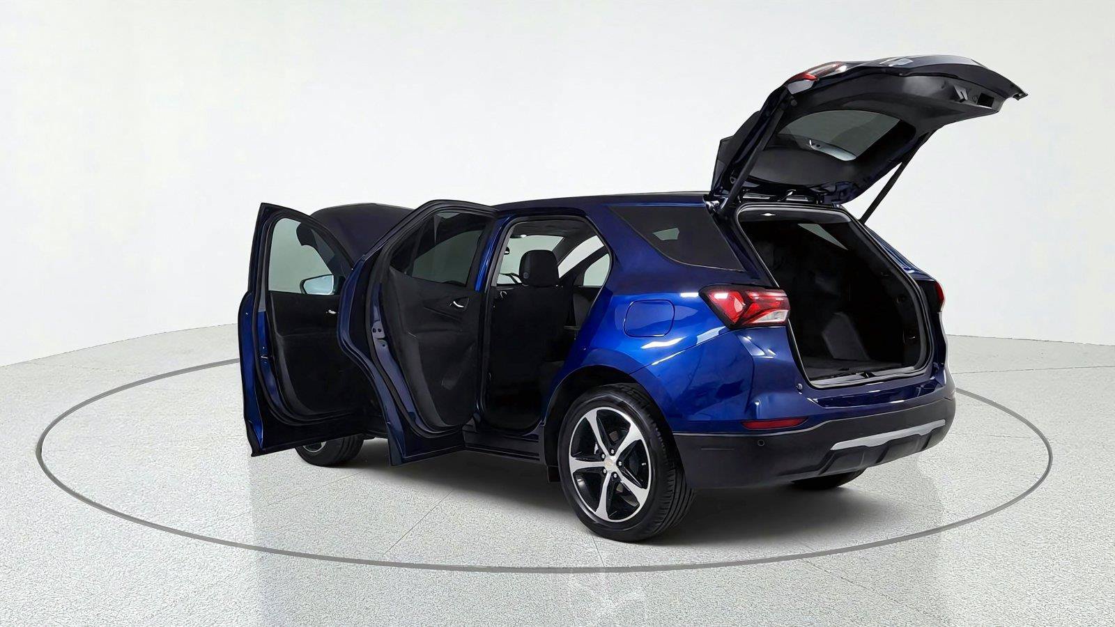 Used 2023 Chevrolet Equinox LT FWD image 12