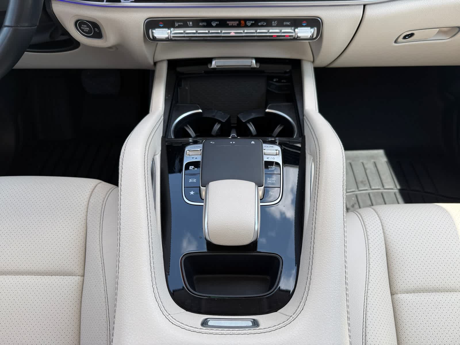 Certified 2020 Mercedes-Benz GLE 350 w/ Premium Package image 15