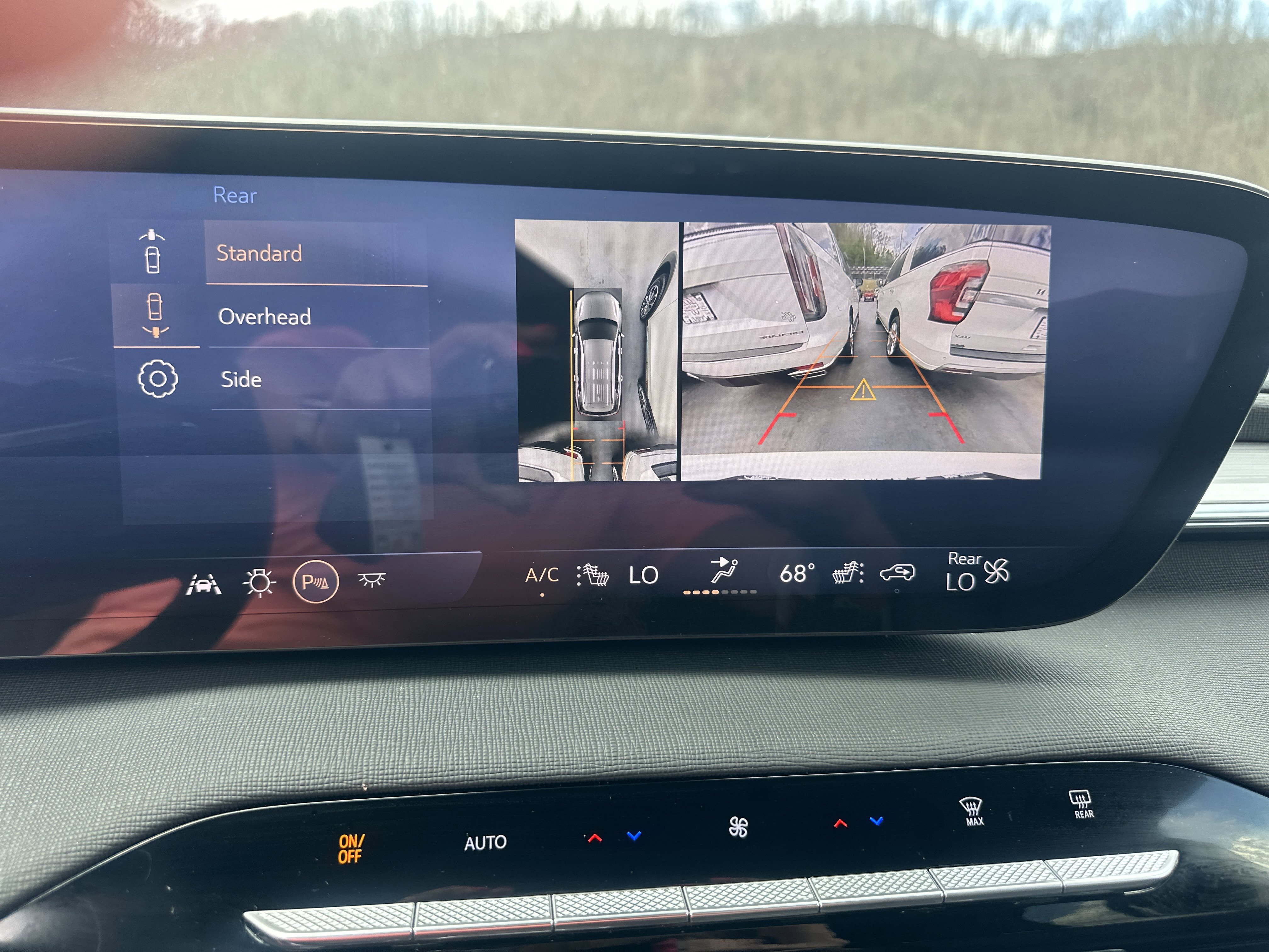 Used 2025 Buick Enclave Preferred image 19