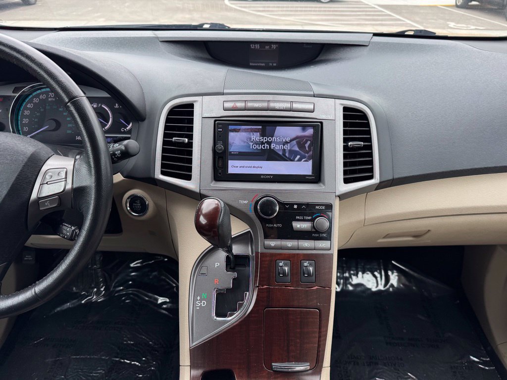 Used 2011 Toyota Venza AWD w/ Premium Pkg #2 image 2