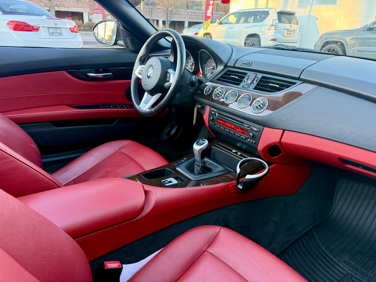 Used 2009 BMW Z4 sDrive30i image 22