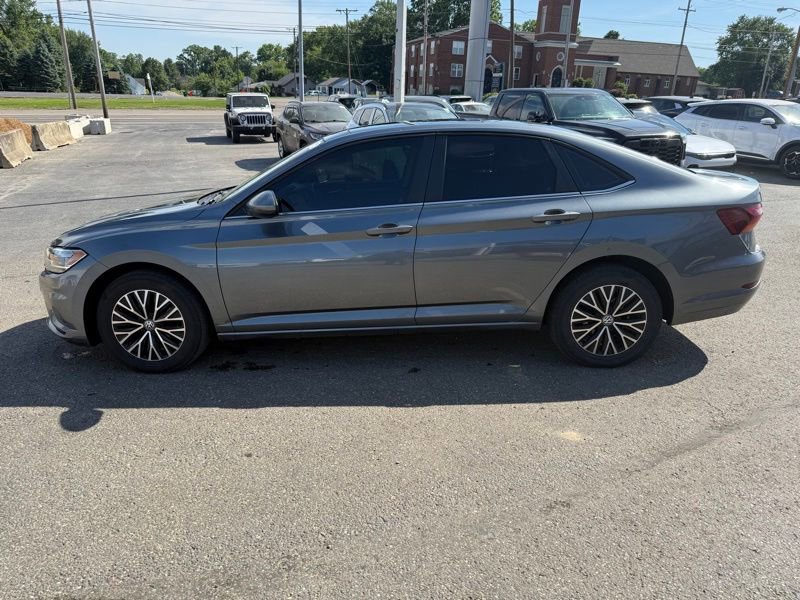 Used 2019 Volkswagen Jetta SE FWD image 4