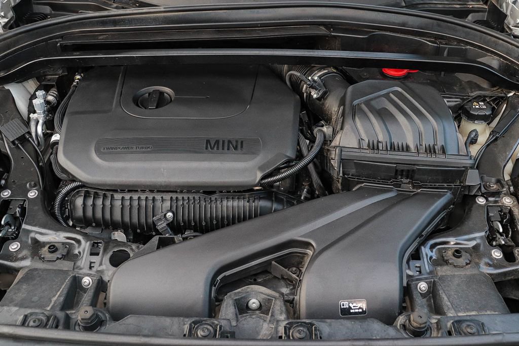 Used 2024 MINI Cooper Countryman John Cooper Works w/ Signature Upholstery Package image 31