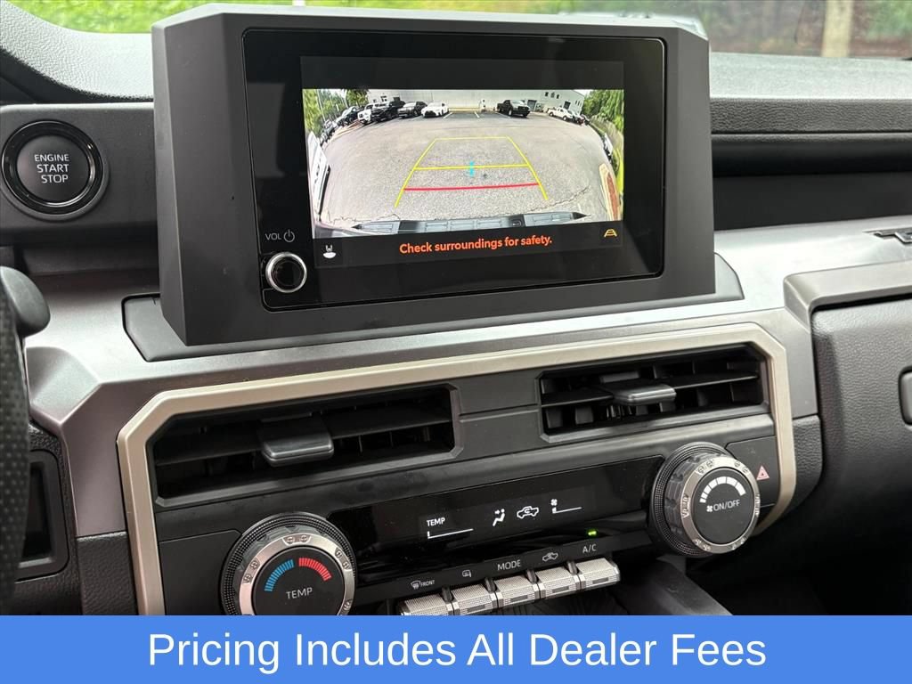 Used 2025 Toyota Tacoma SR5 AWD/4WD image 11