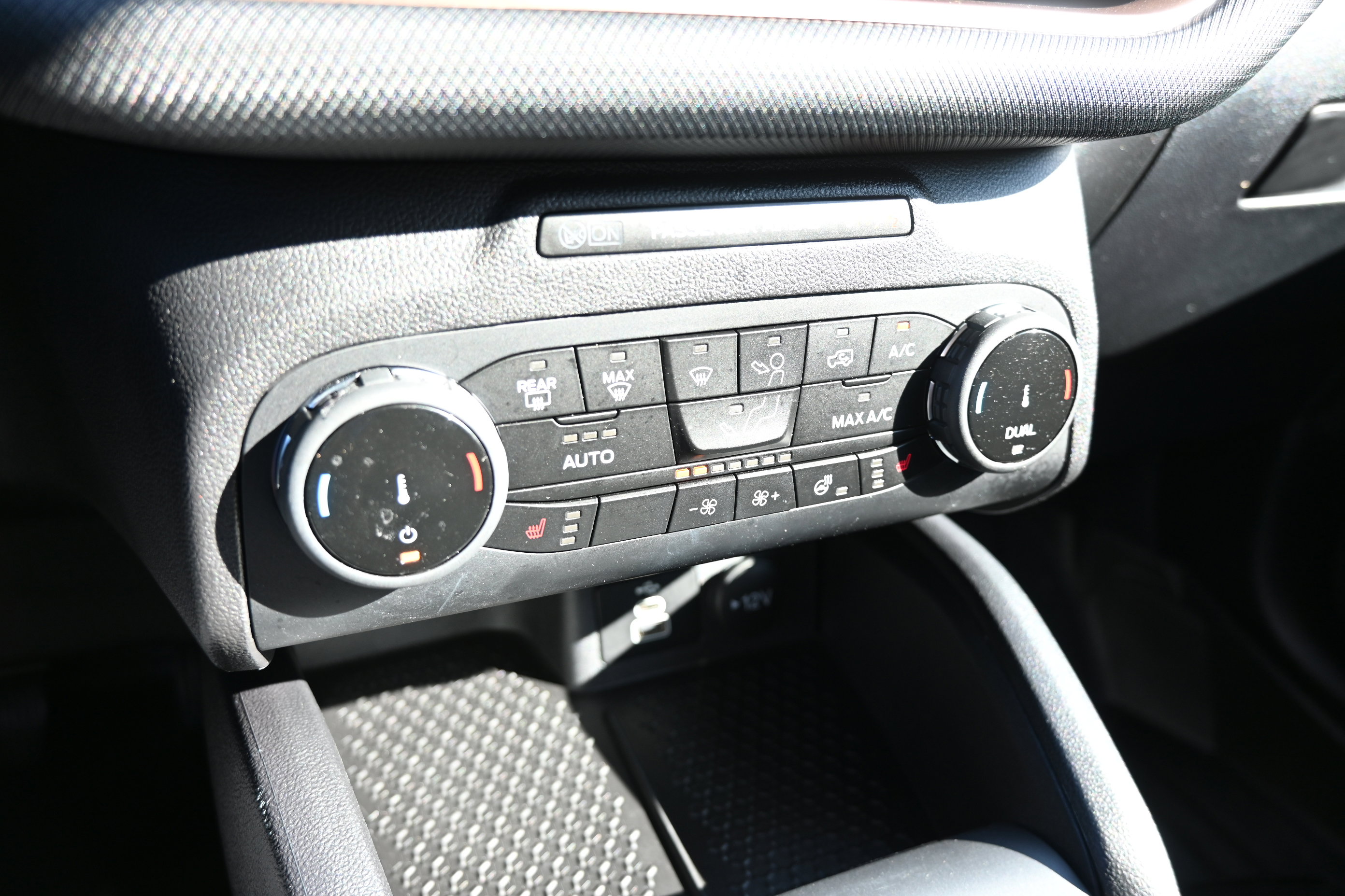 Used 2024 Ford Bronco Sport Outer Banks image 29
