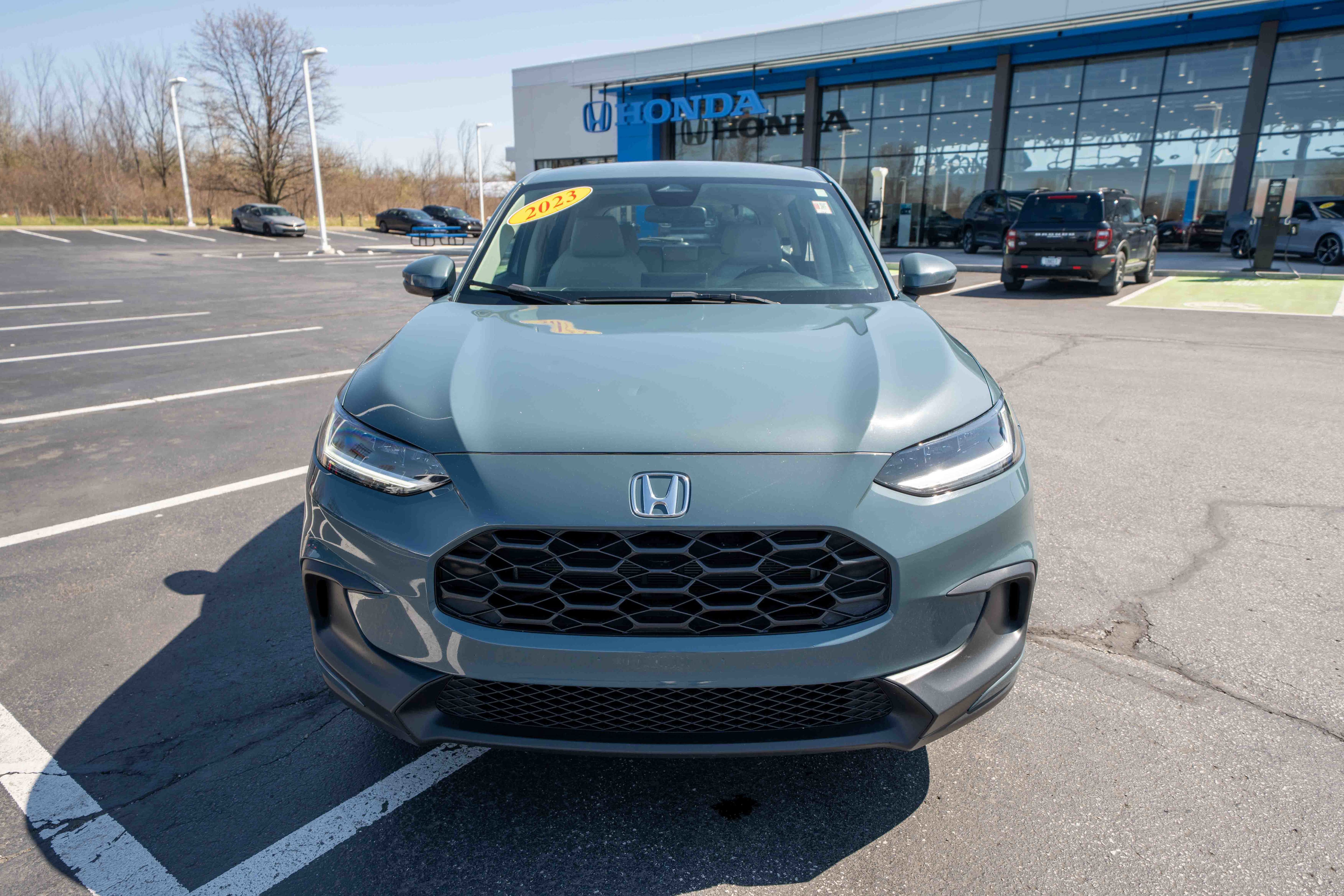 Used 2023 Honda HR-V LX image 2