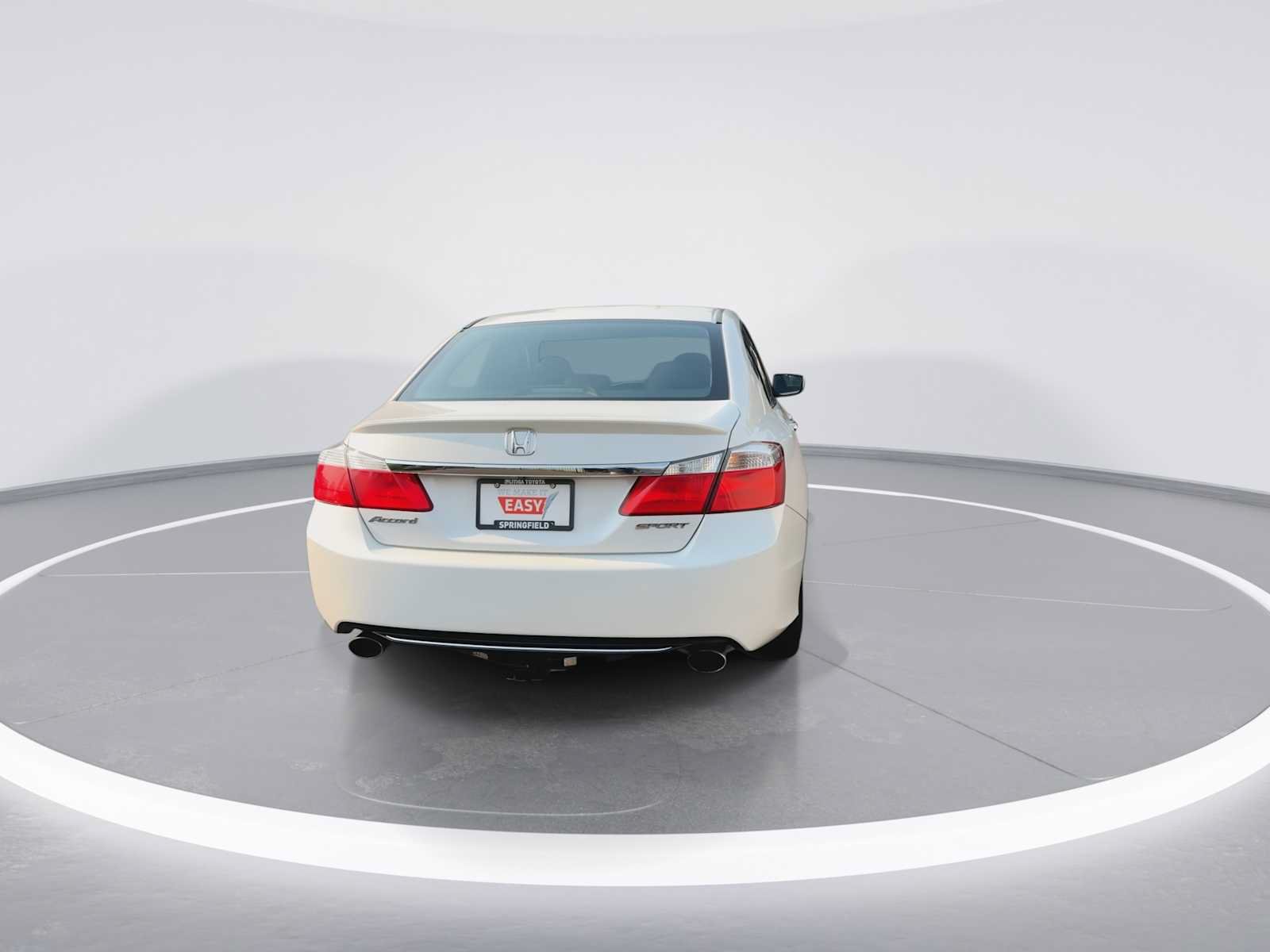 Used 2014 Honda Accord Sport image 7
