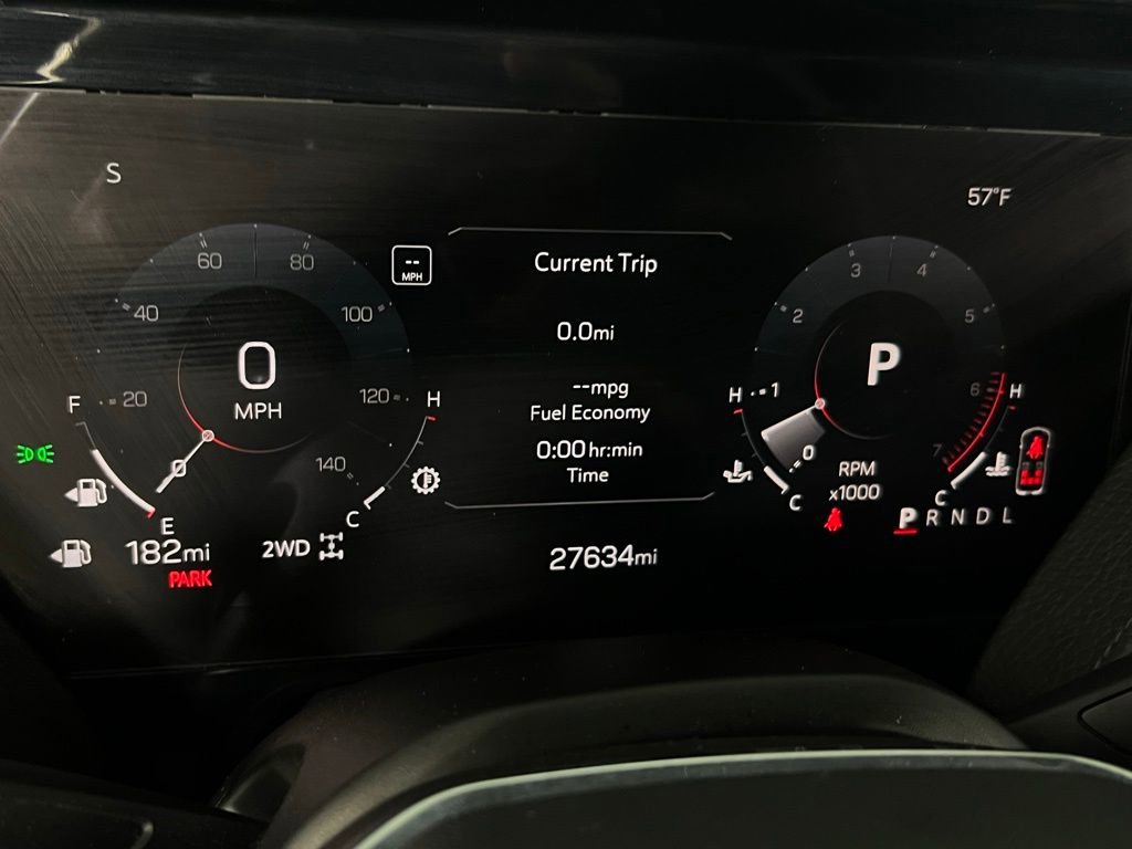 Used 2025 GMC Yukon Denali image 16