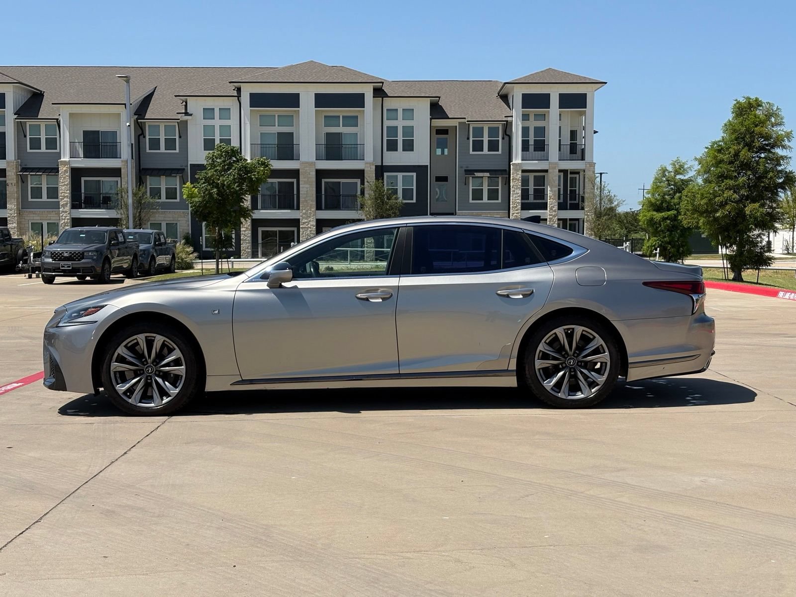 Used 2018 Lexus LS 500 F Sport w/ Performance Package RWD image 4