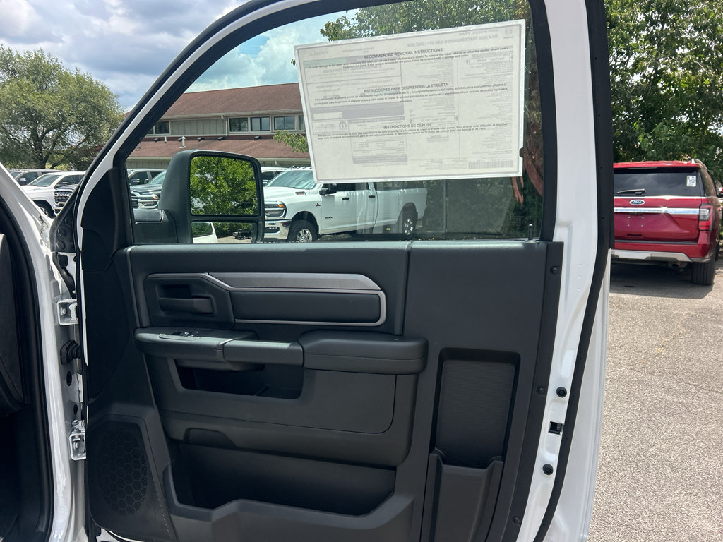 New 2025 RAM 2500 Tradesman AWD/4WD image 15