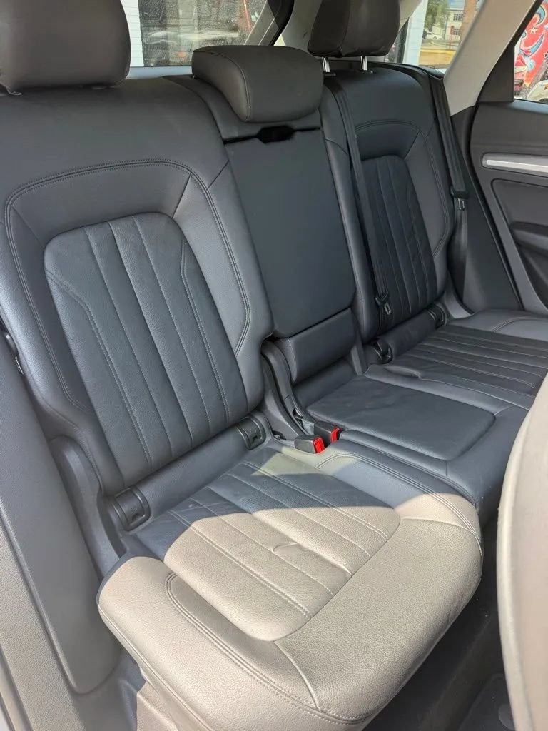 Used 2018 Audi Q5 2.0T Premium w/ Convenience Package AWD/4WD image 22