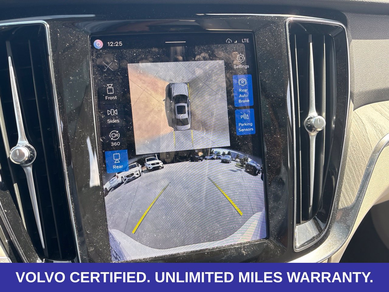 Certified 2024 Volvo S60 T8 Plus w/ Climate Package AWD/4WD image 21
