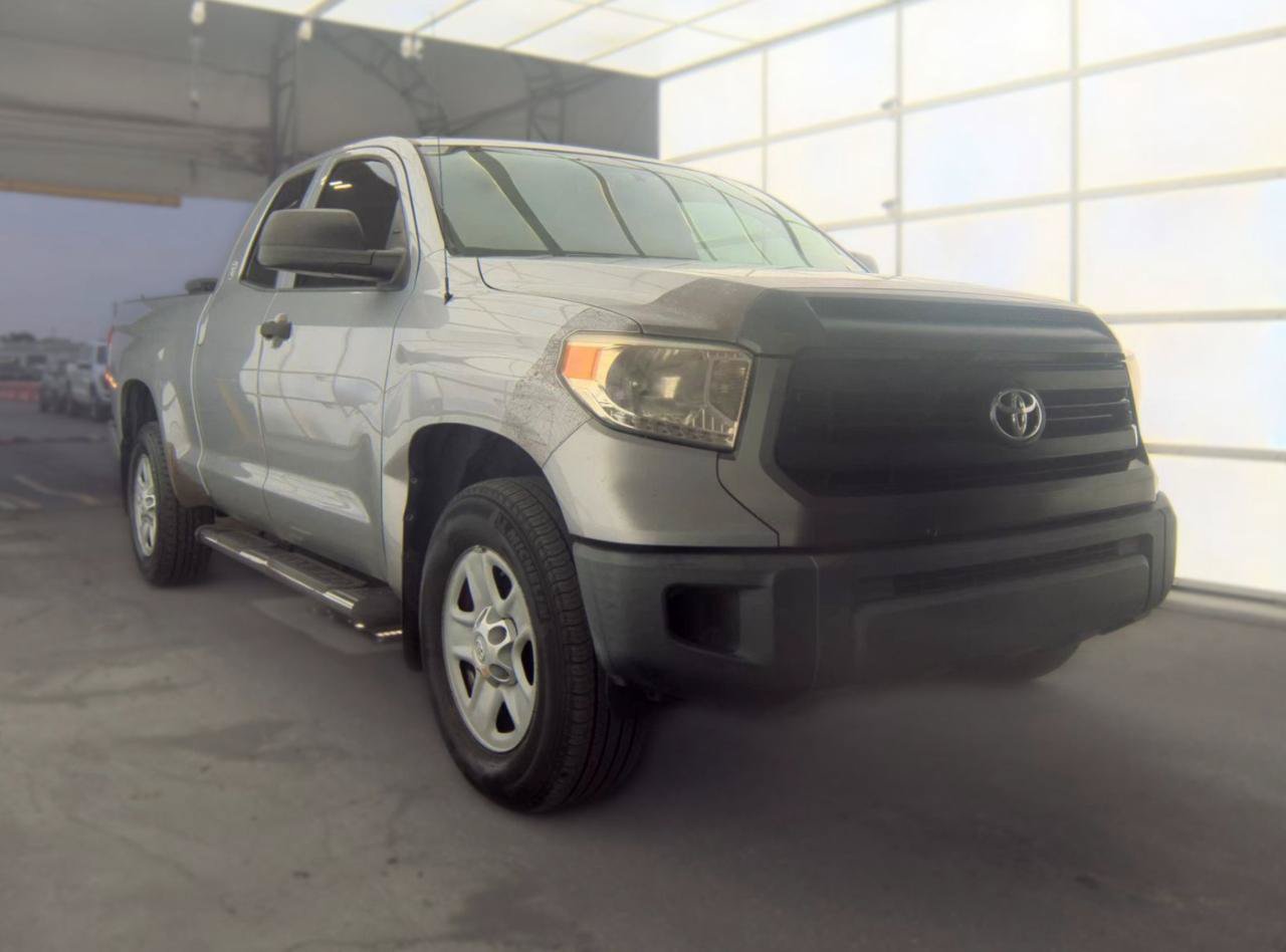 Used 2014 Toyota Tundra SR RWD image 3