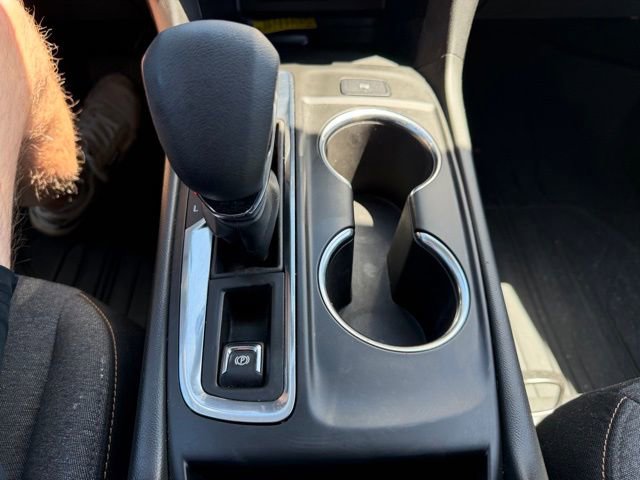 Used 2022 Chevrolet Equinox LT FWD image 25