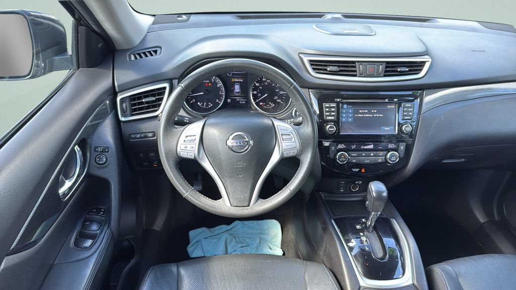 Used 2015 Nissan Rogue SL w/ SL Premium Package AWD/4WD image 12