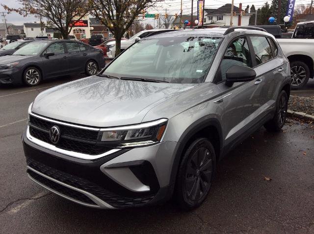 Used 2024 Volkswagen Taos S image 6