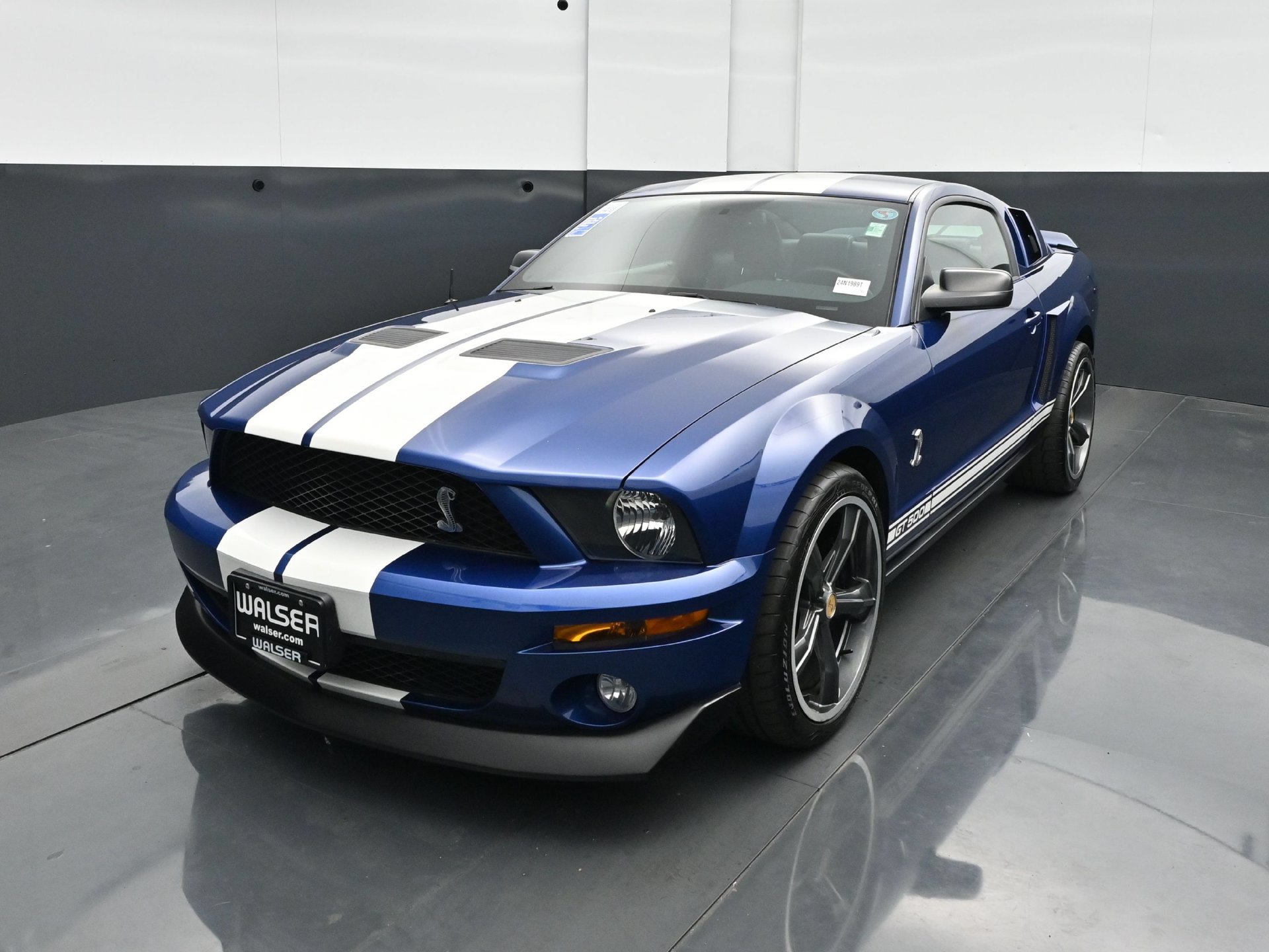 Used 2007 Ford Mustang Shelby GT500 RWD image 1