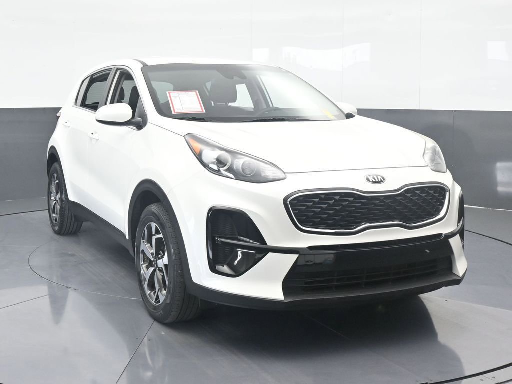 Used 2022 Kia Sportage LX image 9