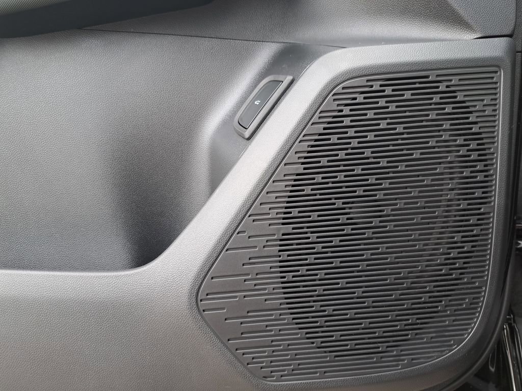 New 2026 GMC Terrain AT4 w/ LPO, Floor Liner Package AWD/4WD image 31
