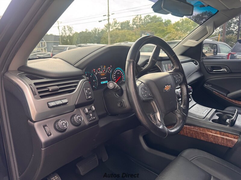 Used 2019 Chevrolet Tahoe 4WD RST image 17