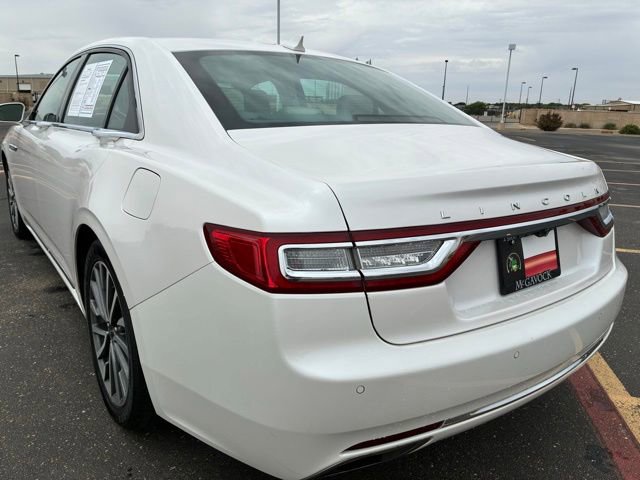 Used 2019 Lincoln Continental Select w/ Continental Climate Package FWD image 6